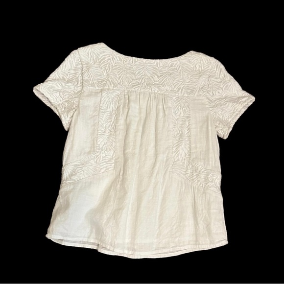 White Vineyard Vines Blouse - Picture 2 of 6